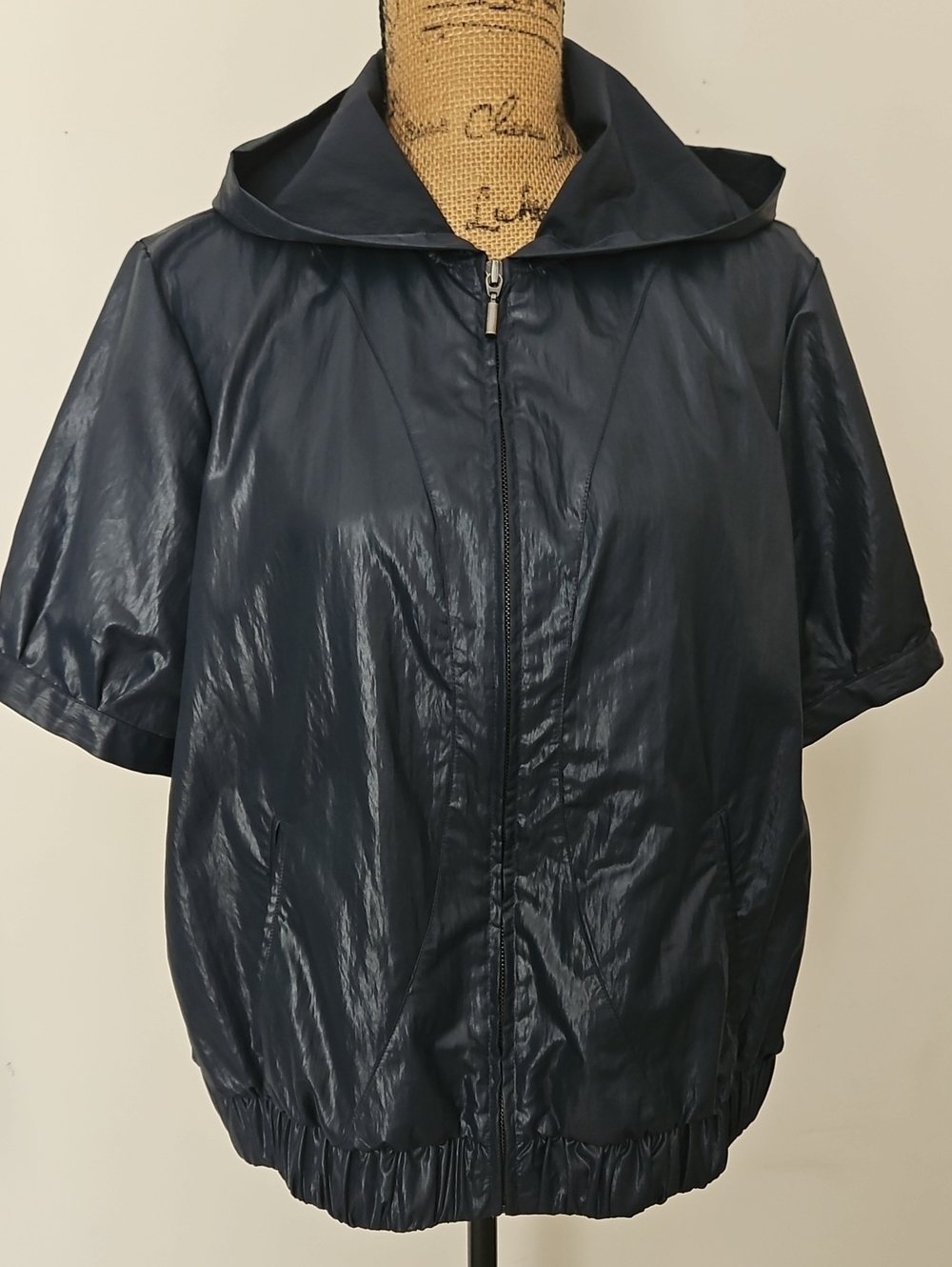Zenergy by Chico's Carley Crinkle Short-Sleeve Hooded Jacket, Size 2/L.